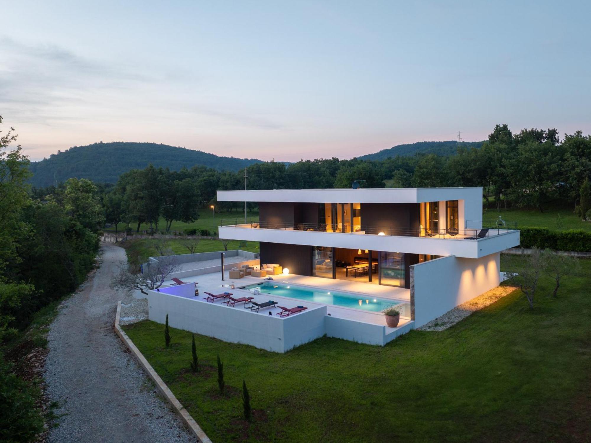 Villa She Luxury By Istrialux Grožnjan Eksteriør billede